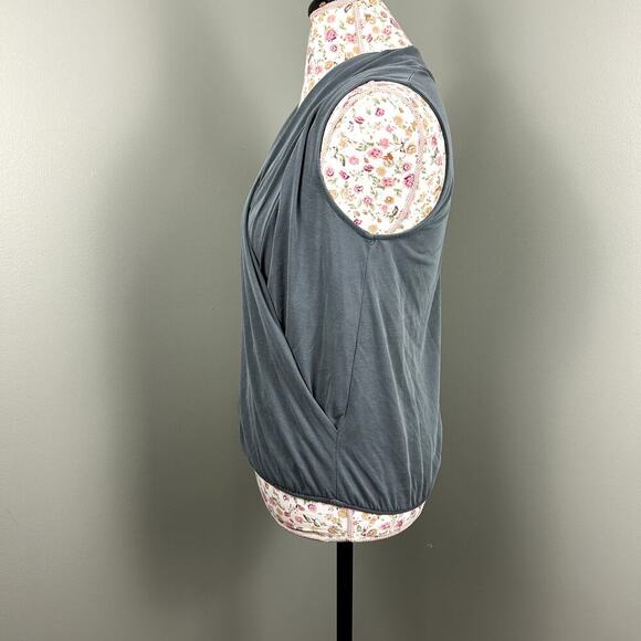 Green Envelope Surplice Wrap Tank Top size Small Gray Sleeveless Summer Blouse - Picture 5 of 9